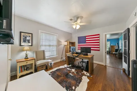 503 W 33rd Street Houston TX 77018