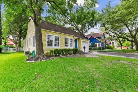 503 W 33rd Street Houston TX 77018