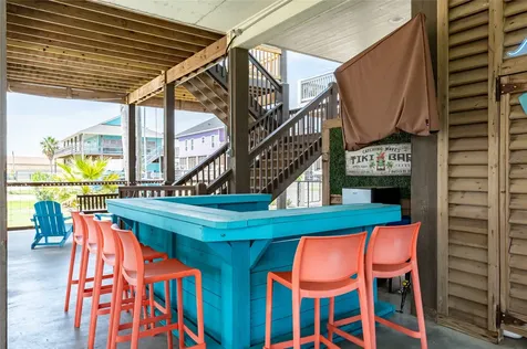 866 Townsend Drive Crystal Beach TX 77650