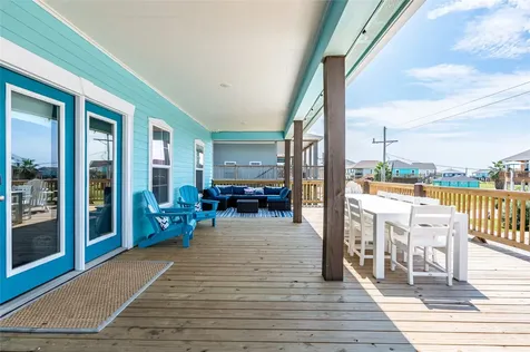 866 Townsend Drive Crystal Beach TX 77650
