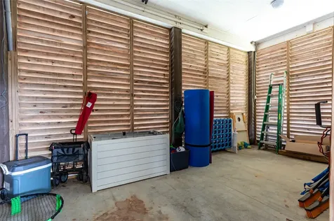 866 Townsend Drive Crystal Beach TX 77650