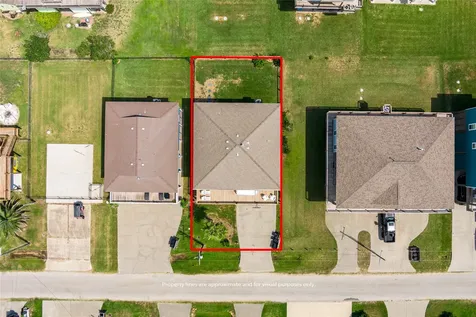 866 Townsend Drive Crystal Beach TX 77650
