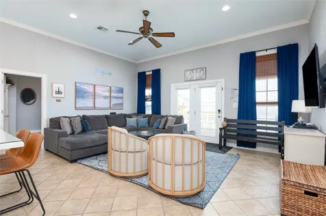 866 Townsend Drive Crystal Beach TX 77650