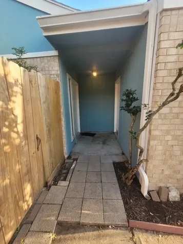 2955 Shadow Trail Drive Houston TX 77082