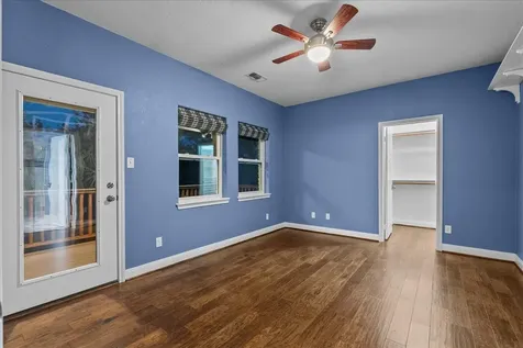 713 Bayou Crest Drive Dickinson TX 77539