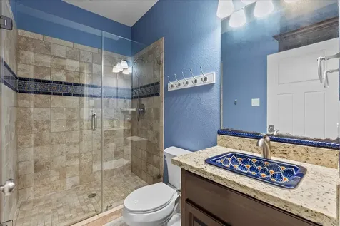 713 Bayou Crest Drive Dickinson TX 77539