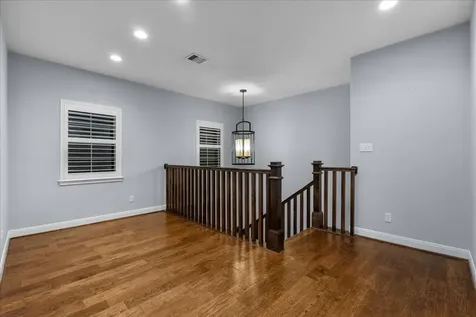 713 Bayou Crest Drive Dickinson TX 77539