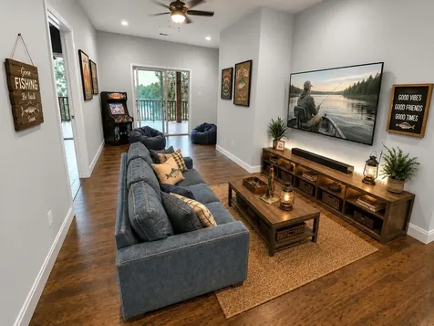 713 Bayou Crest Drive Dickinson TX 77539