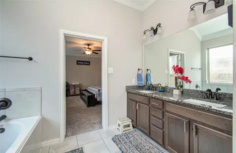 5126 Victory Shores Lane Rosharon TX 77583