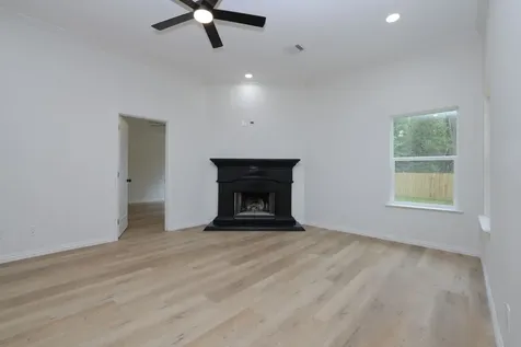 1241 Chateau Woods Parkway Drive Conroe TX 77385