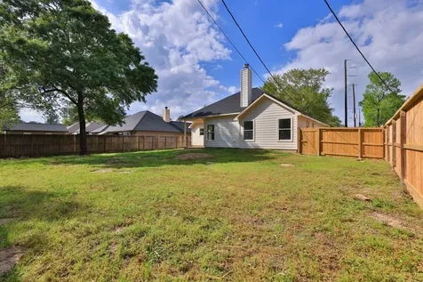 1241 Chateau Woods Parkway Drive Conroe TX 77385