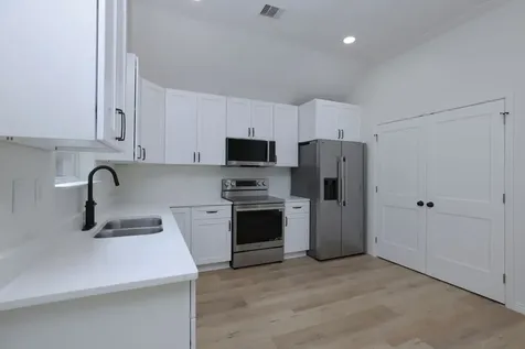 1241 Chateau Woods Parkway Drive Conroe TX 77385
