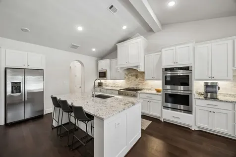 111 N Bimini Twist Circle The Woodlands TX 77375