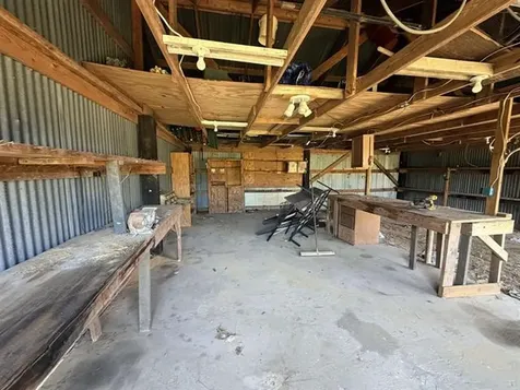 8957 Tejas Lane Silsbee TX 77656