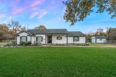 118 Pin Oak Lane Hempstead TX 77445