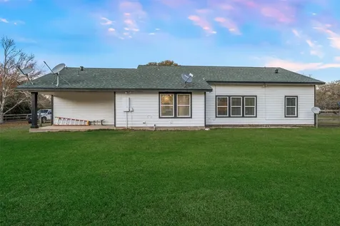 118 Pin Oak Lane Hempstead TX 77445
