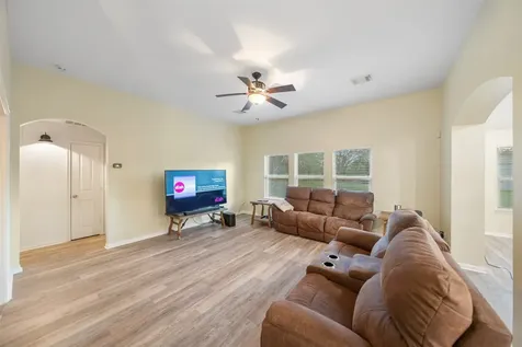 118 Pin Oak Lane Hempstead TX 77445