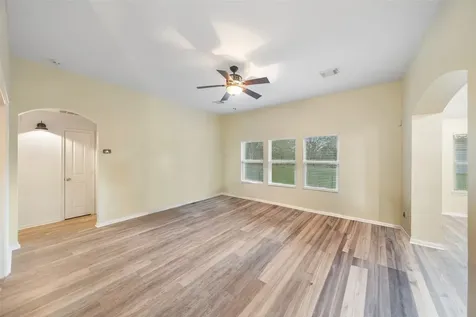 118 Pin Oak Lane Hempstead TX 77445