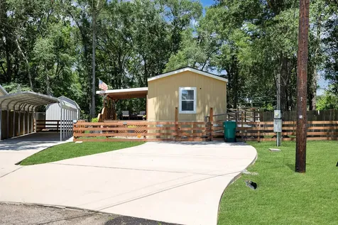 12602 Paradise View Court Willis TX 77318