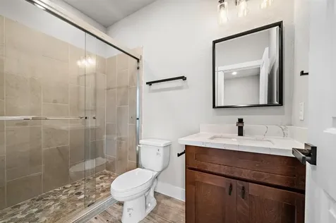 228 W 28th Street Houston TX 77008
