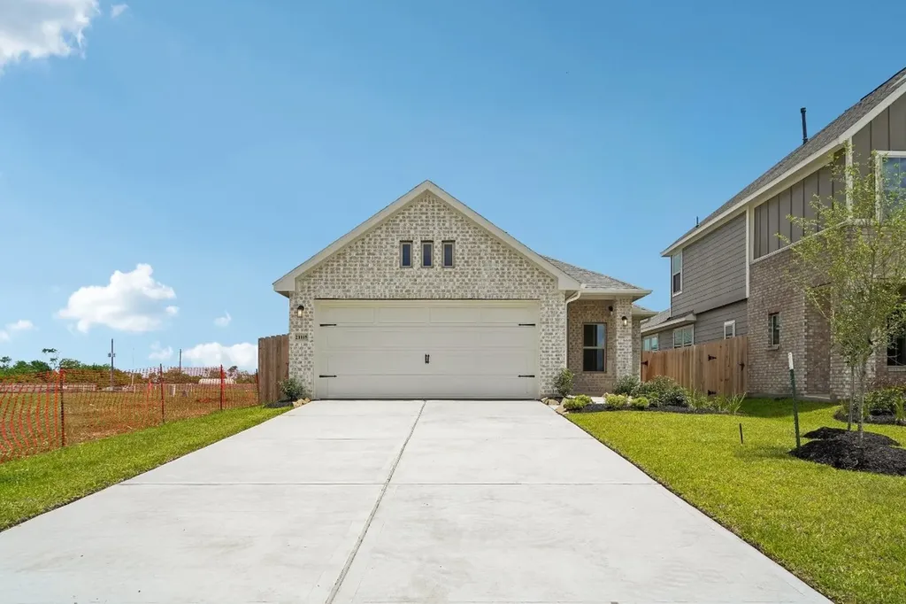 21115 Autumn Heights Drive Rosharon TX 77583