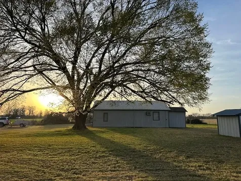 18943 State Highway 7 Centerville TX 75833
