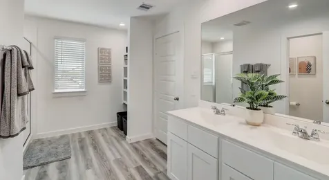 10415 Lancaster Forest Lane 93 Houston TX 77051