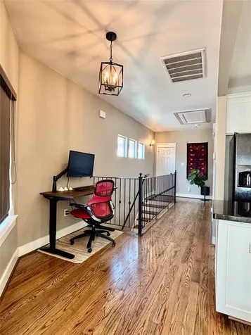 919 W 15th Street Houston TX 77008