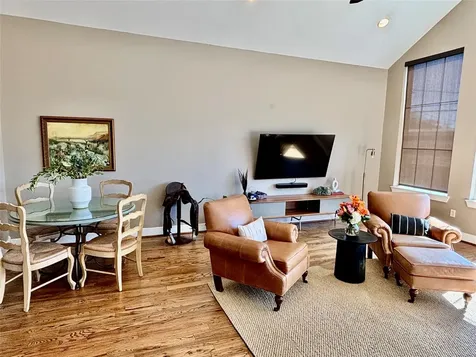 919 W 15th Street Houston TX 77008