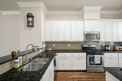 1114 W 25th Street Houston TX 77008