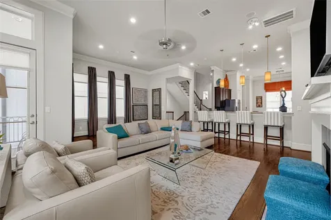 5605 Cohn Meadow Lane Houston TX 77007