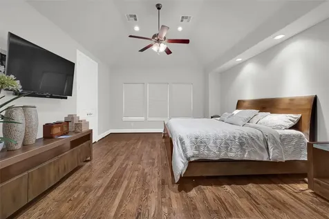 5605 Cohn Meadow Lane Houston TX 77007