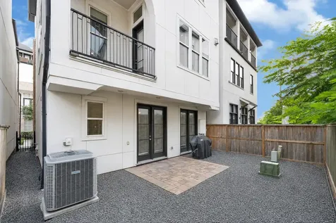 5605 Cohn Meadow Lane Houston TX 77007