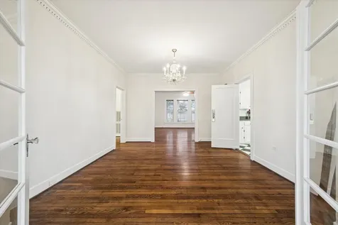 302 E Jackson Street West Columbia TX 77486