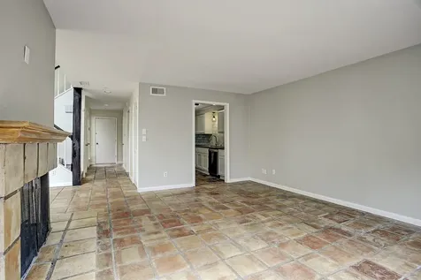 217 Roy Street 2 Houston TX 77007