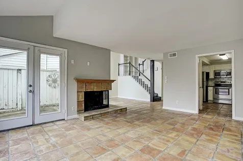 217 Roy Street 2 Houston TX 77007