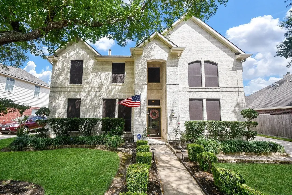 205 Rustic Oaks Drive League City TX 77573