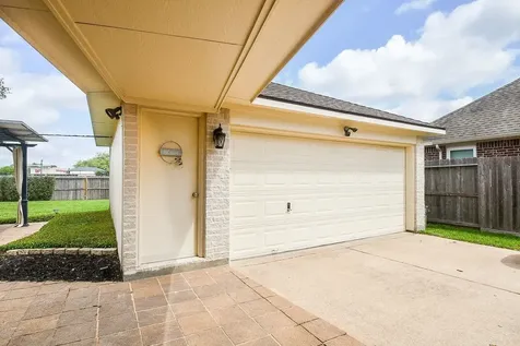 205 Rustic Oaks Drive League City TX 77573