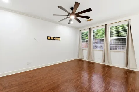 78 N Camellia Grove Circle The Woodlands TX 77382