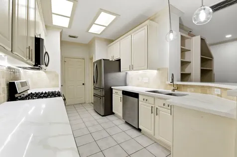 78 N Camellia Grove Circle The Woodlands TX 77382