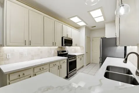 78 N Camellia Grove Circle The Woodlands TX 77382