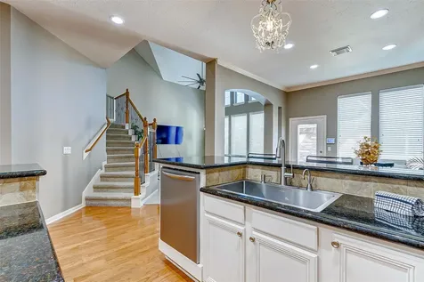 2614 Arbor Hill Lane Pearland TX 77584