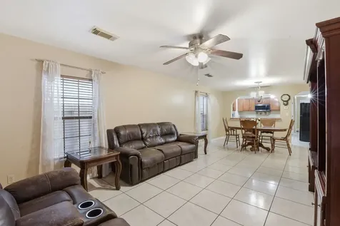 5518 Avenue Q Galveston TX 77551