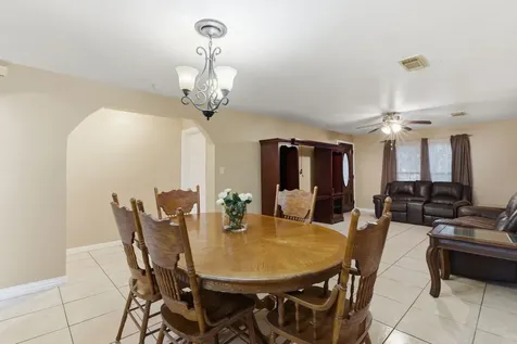 5518 Avenue Q Galveston TX 77551