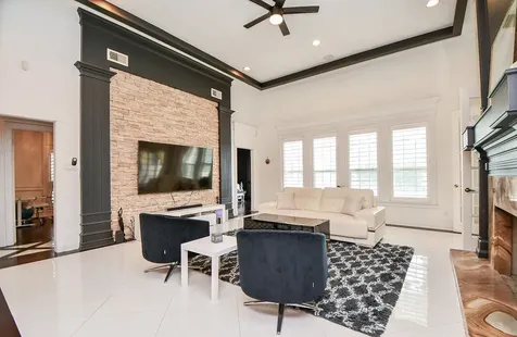263 Wood Loop Street Houston TX 77015