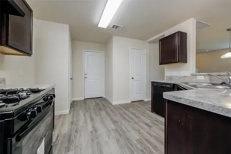 4223 Silver Ranch Road Houston TX 77014