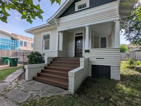 1142 Yale Houston TX 77008