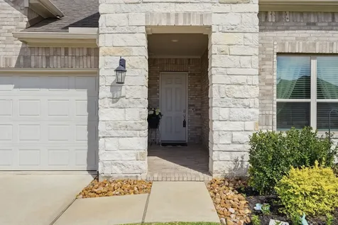 1233 Antelope Passing Drive Montgomery TX 77316