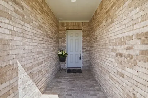 1233 Antelope Passing Drive Montgomery TX 77316