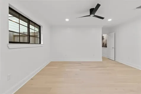 1911 Briarmead Drive Houston TX 77057